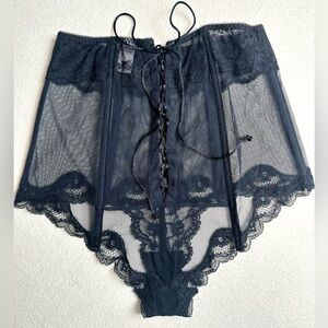 Victoria’s Secret Coquette Black Bow Lace Corset Lingerie Gusset Snap Panty  M